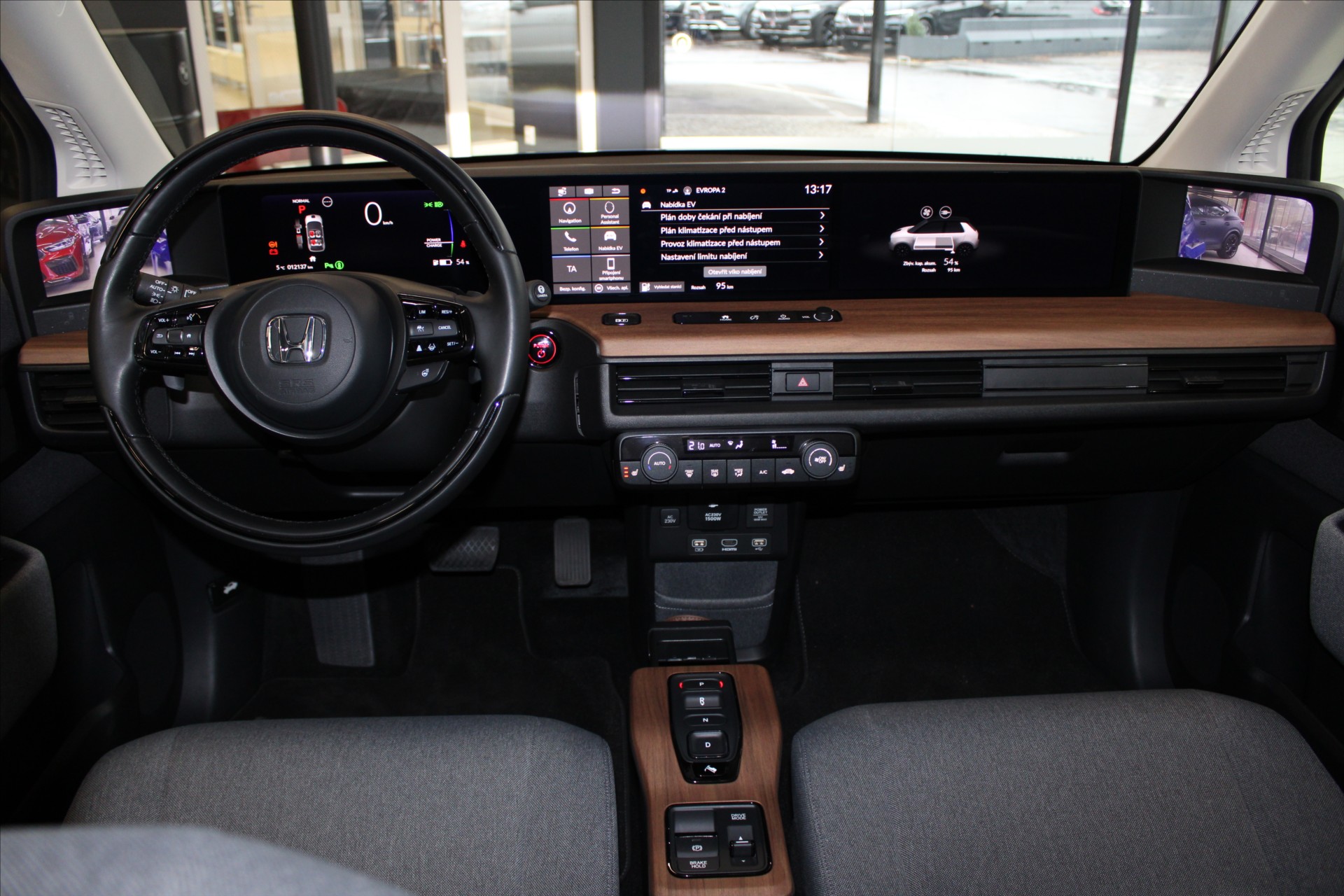 Honda e