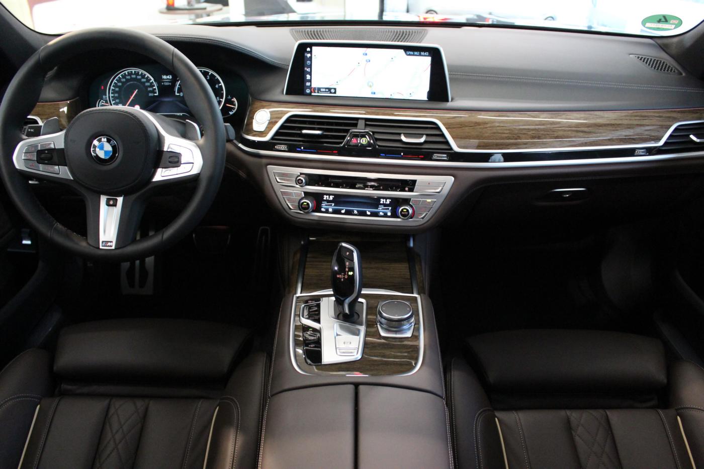 BMW Řada 7
