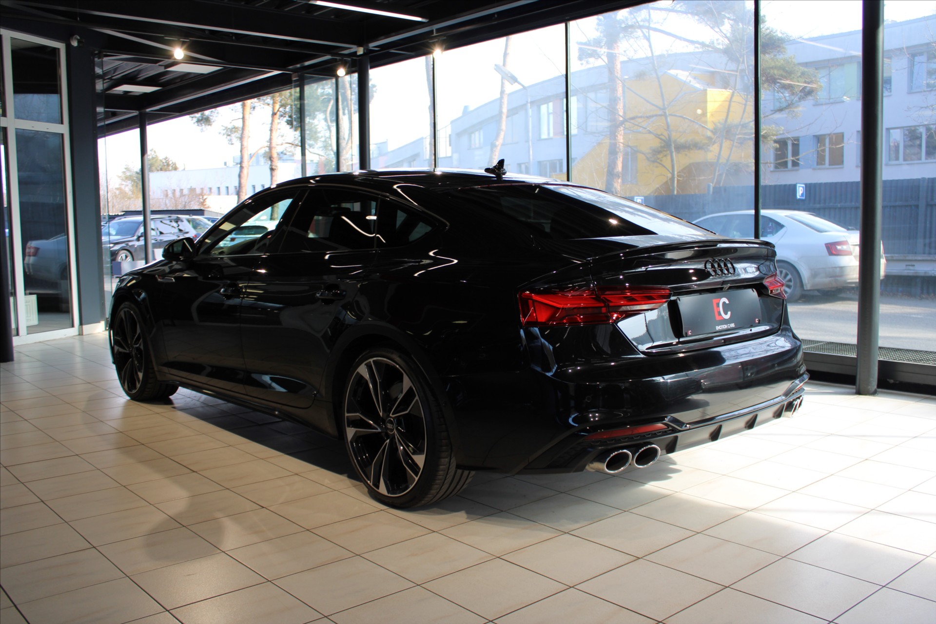 Audi S5